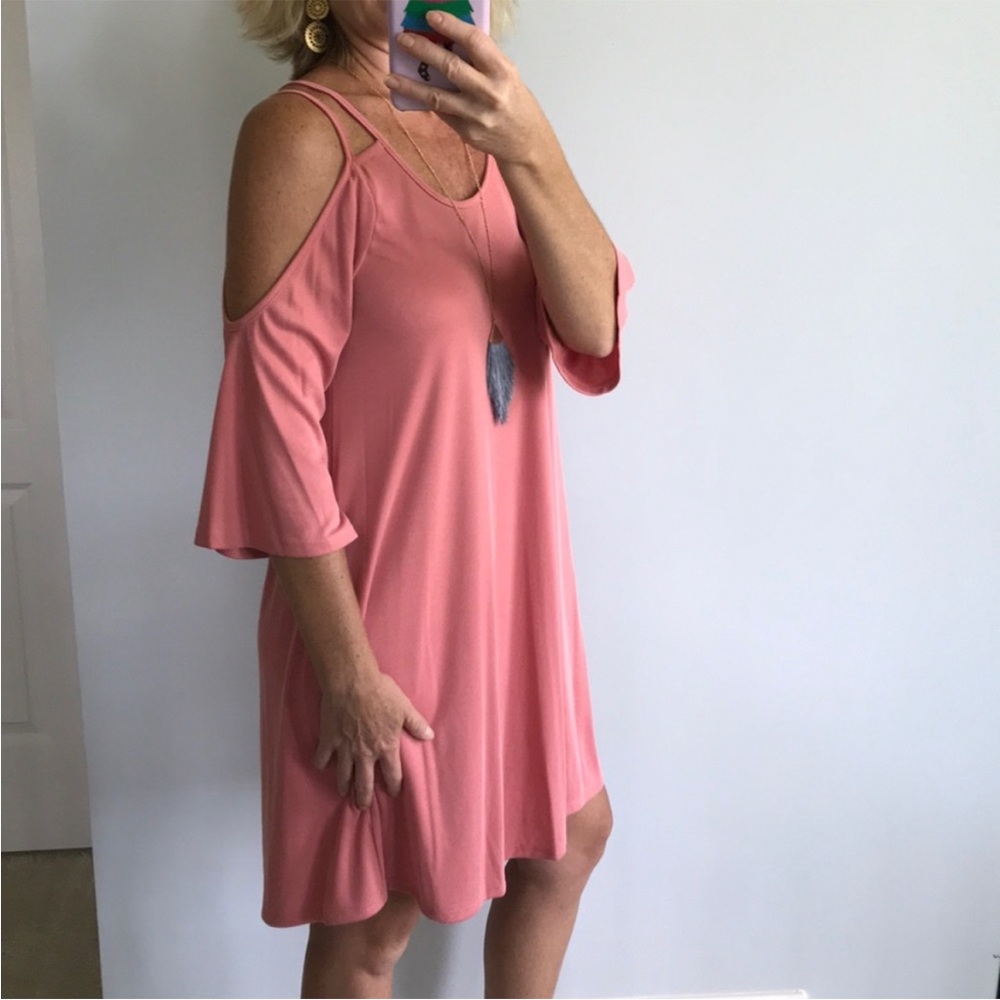 Pink Cold Shoulder Dress - Picture 4 of 7